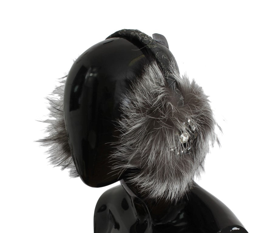 Accessories > Women > Hats