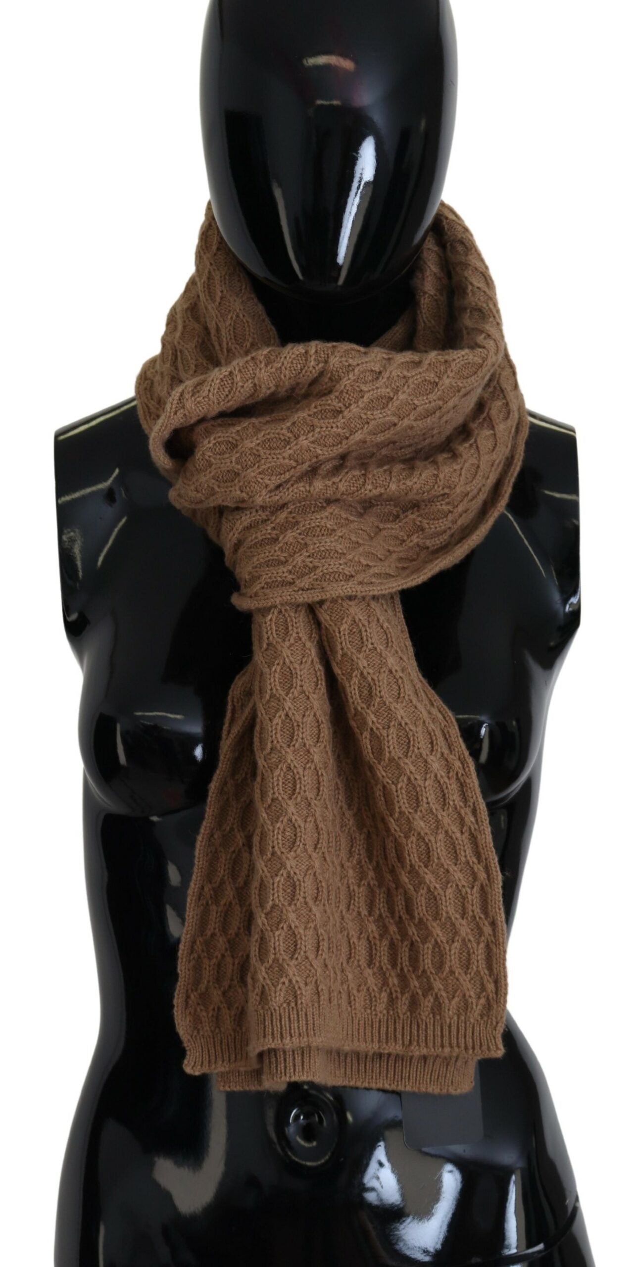 Accessories > Women > Scarves