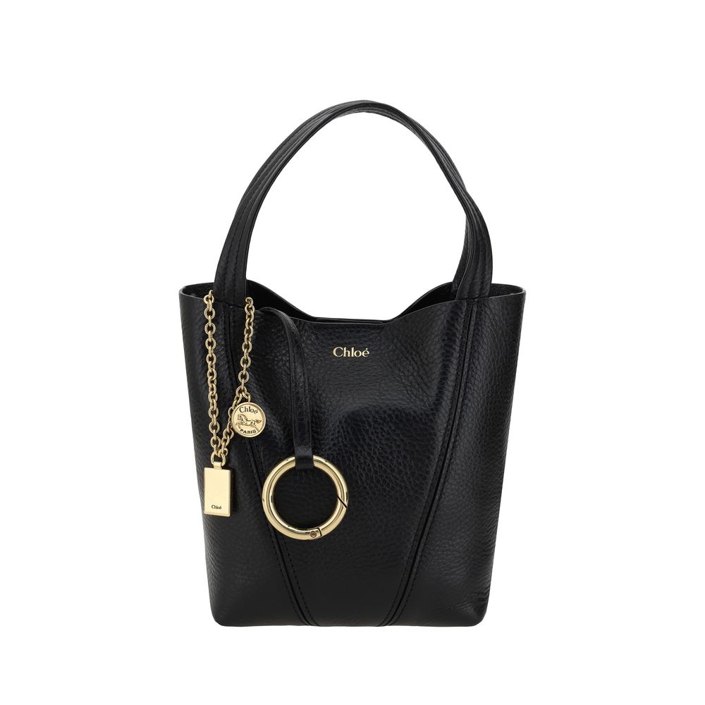 Chloé